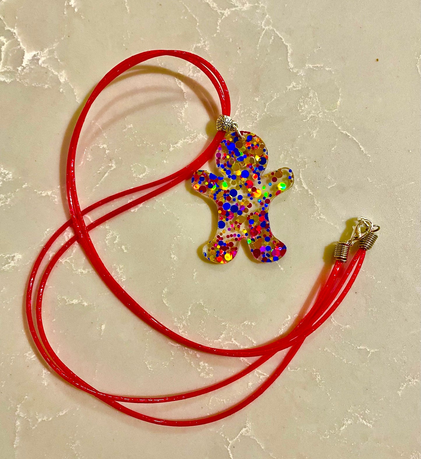 Comfy Hug Pendant 50mm